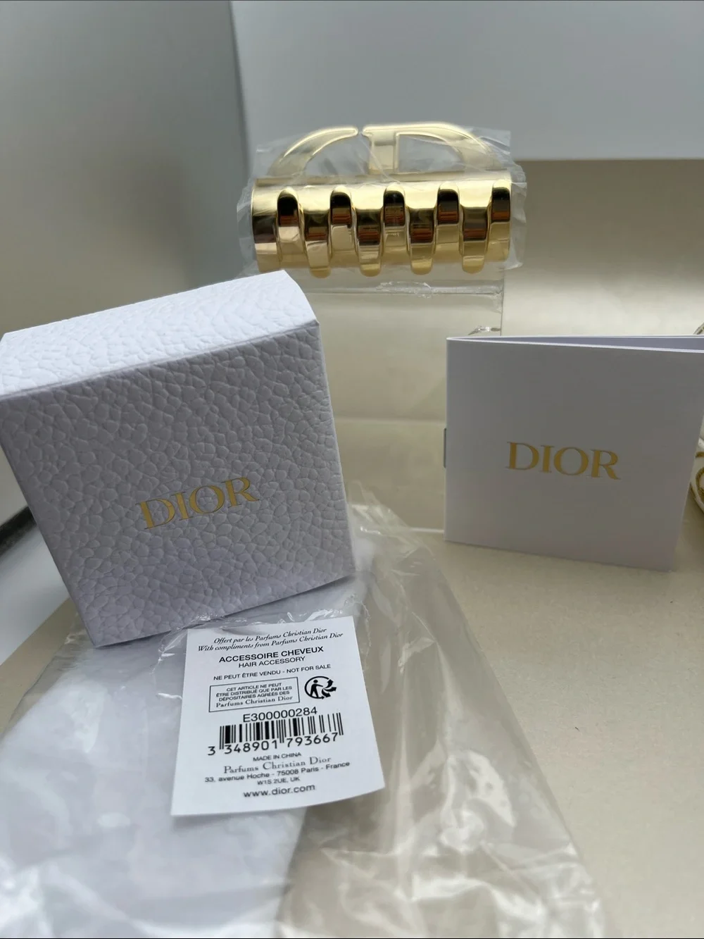 Dior CD Logo Gold Tone Polished Metal Beauty Hair Claw Clip NWT Limited Edition
